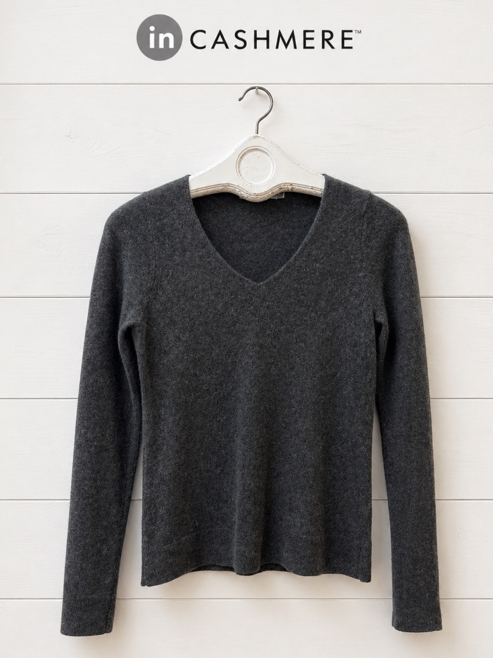 IN CASHMERE Grey V-Neck Sweater Size XS